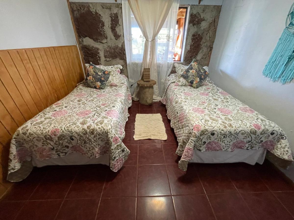 Hostal Vieroto Ханга Роа Екстериор снимка