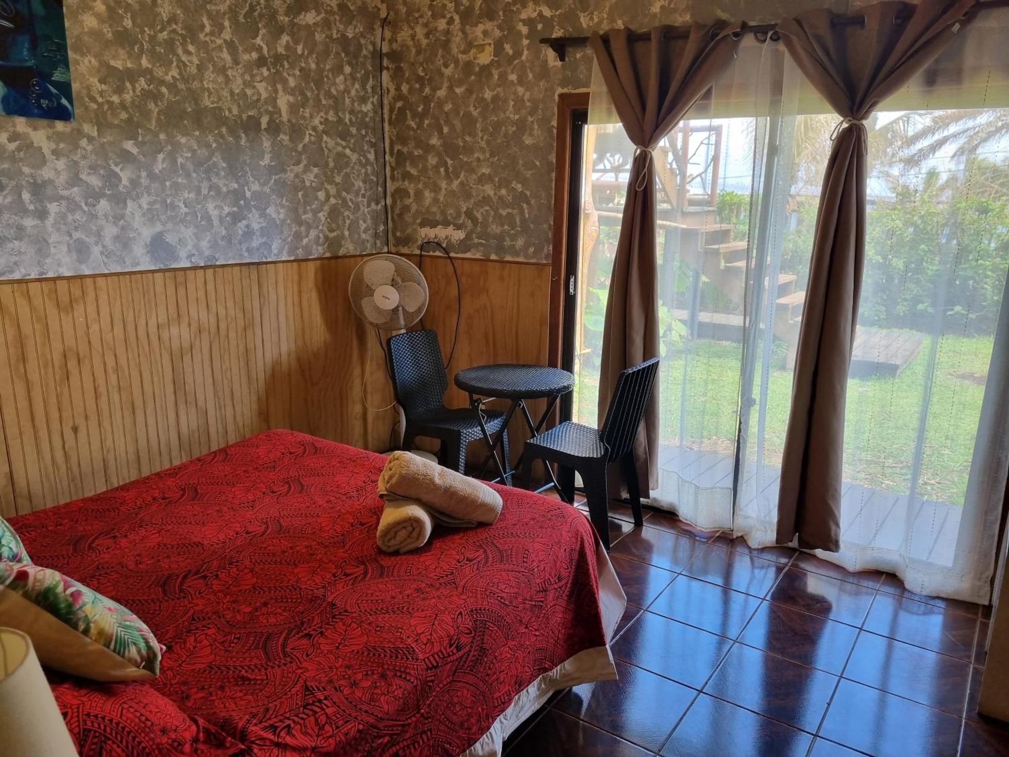 Hostal Vieroto Ханга Роа Екстериор снимка