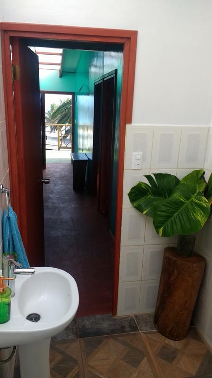 Hostal Vieroto Ханга Роа Екстериор снимка